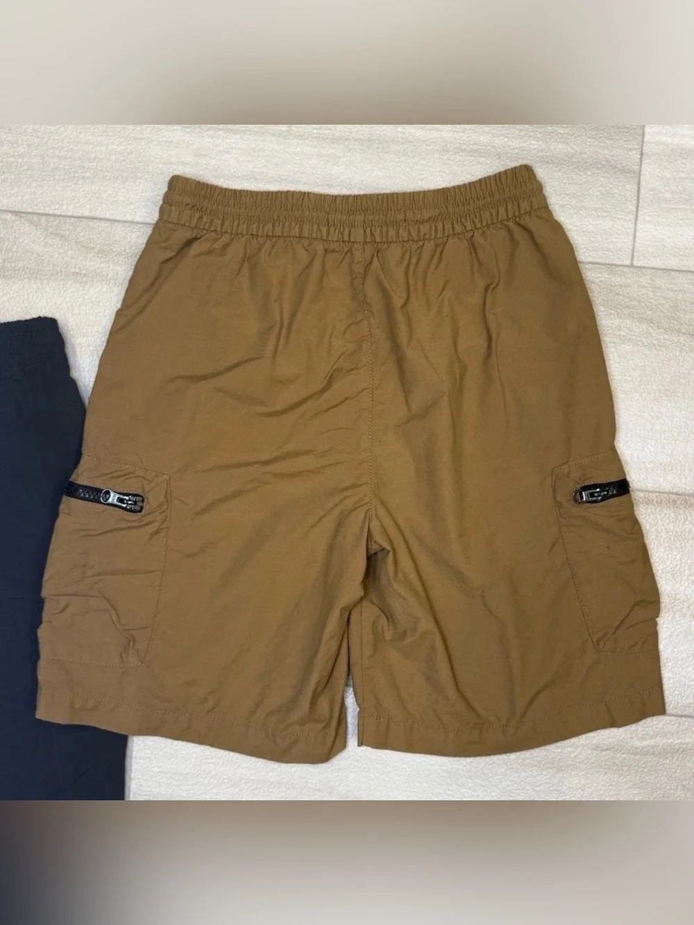 Lot Of 2 Old Navy Boys Sz YXL 14 16 Khaki & Black Cargo Shorts + Bonus Swim Suit